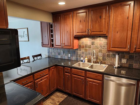 3rd image of 8230 S Wasatch Grove Ln
