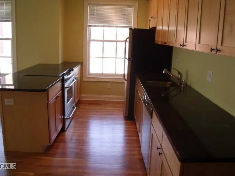 93 N Main St #C — Photo 3