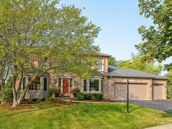 2725 Kendridge Ln, Aurora, IL 60502