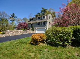 10 Houghton Rd, Sutton, MA 01590