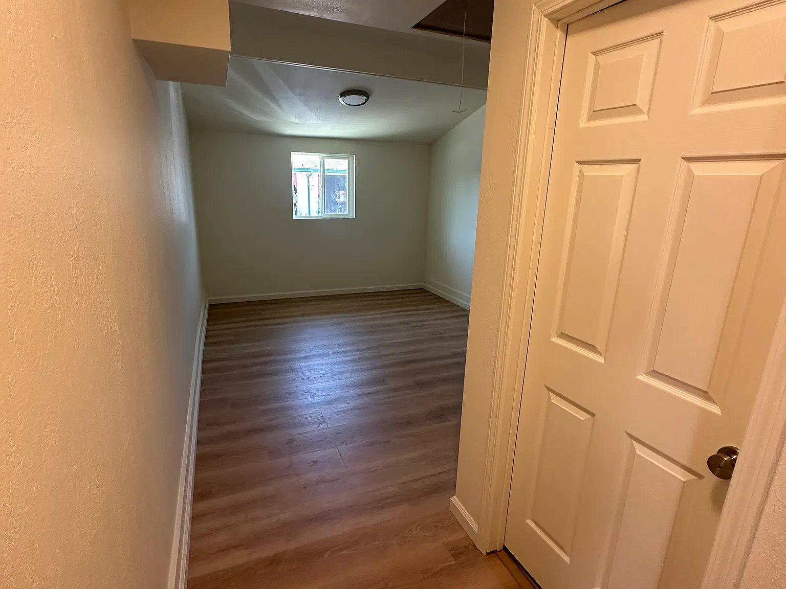 3 bed, 2.5 bath, $4,300 — Photo 4
