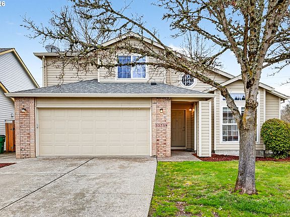 2nd image of 15719 SW Bulrush Ln