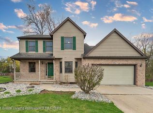 2151 Quarry Rd, East Lansing, MI 48823