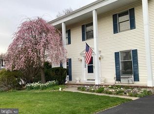45 Junction Pond Ln, Monmouth Junction, NJ
