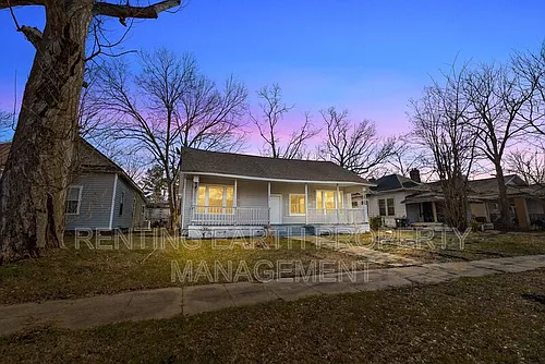 1217 Fulton Ave Photo 1