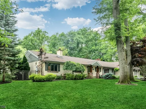 145 Ahnert Ave, North Haledon Boro, NJ 07508