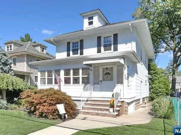 405 Fairview Ave, Westwood, NJ 07675