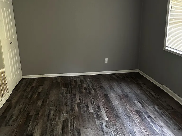 1750 Yarbrough St — Photo 11
