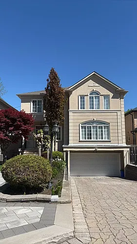 68 Oak Ave Photo 1