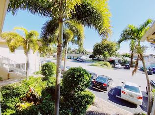2131 41st St #202, Pompano Beach, FL 33064