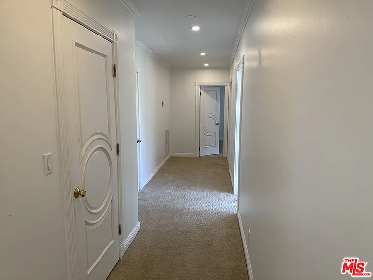 4613 Reforma Rd — Photo 40