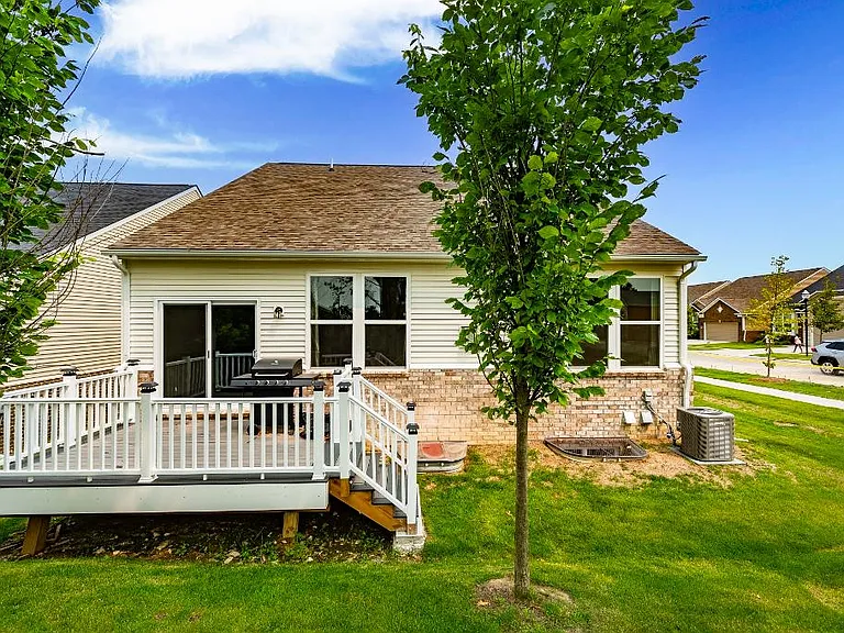 2801 Dillon Dr — Photo 27