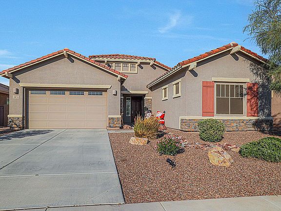 2nd image of 3874 E Dogwood Pl