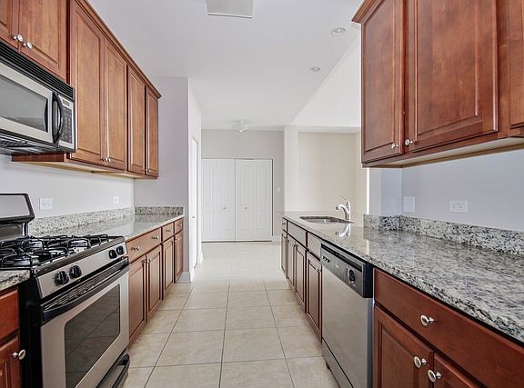 4th image of 9400 S 79th Ave APT 3E