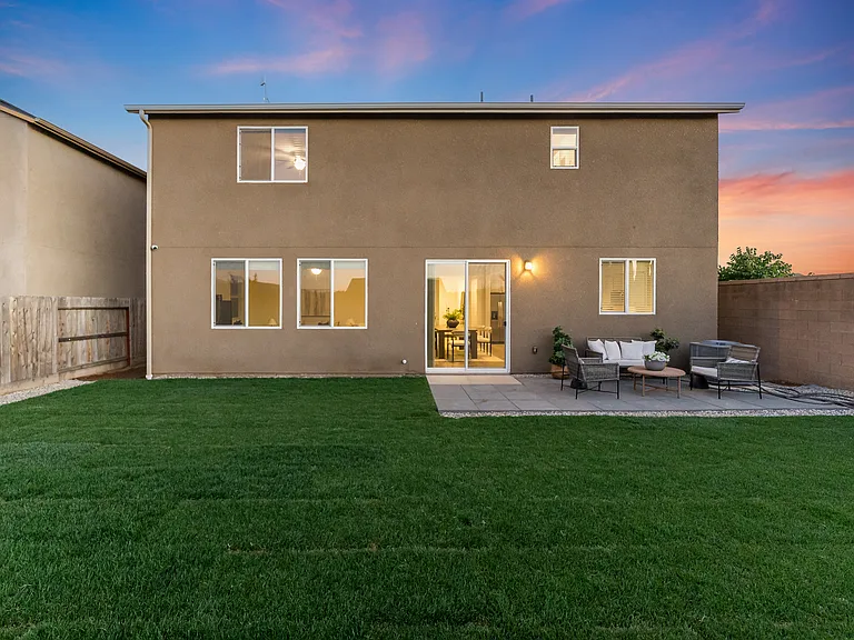 6690 E Adena Ave — Photo 24