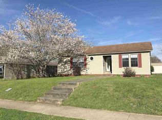 606 N Madison St, Athens, AL 35611