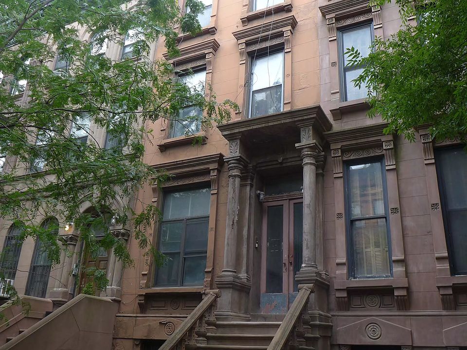 1st image of 74 W 119th St