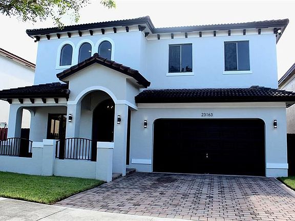 2nd image of 23163 SW 104th Pl #23163