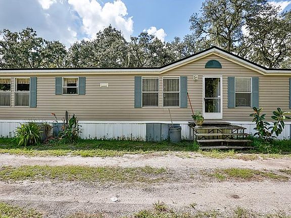 2nd image of 16508 Carlton Lake Dr