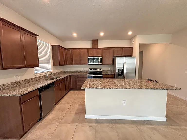 17317 Back Bay Ct — Photo 13