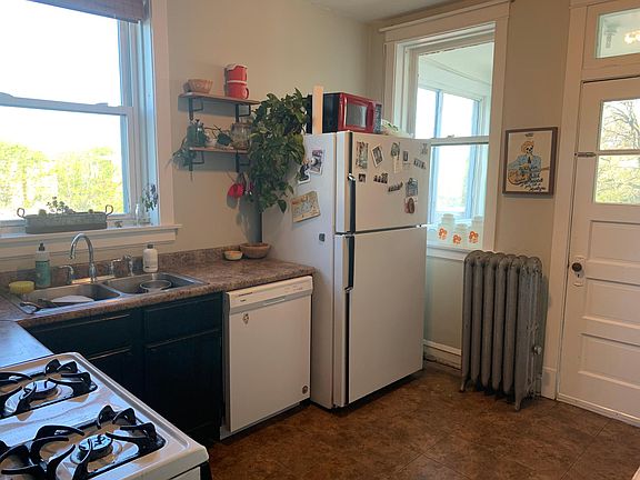 5th image of 3115 W Eastwood Ave #3