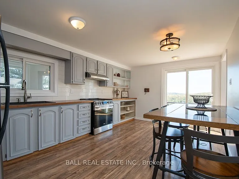 1171 Pine Ridge Rd — Photo 10