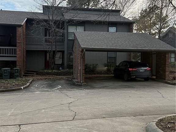 2nd image of 2723 E Joyce Blvd
