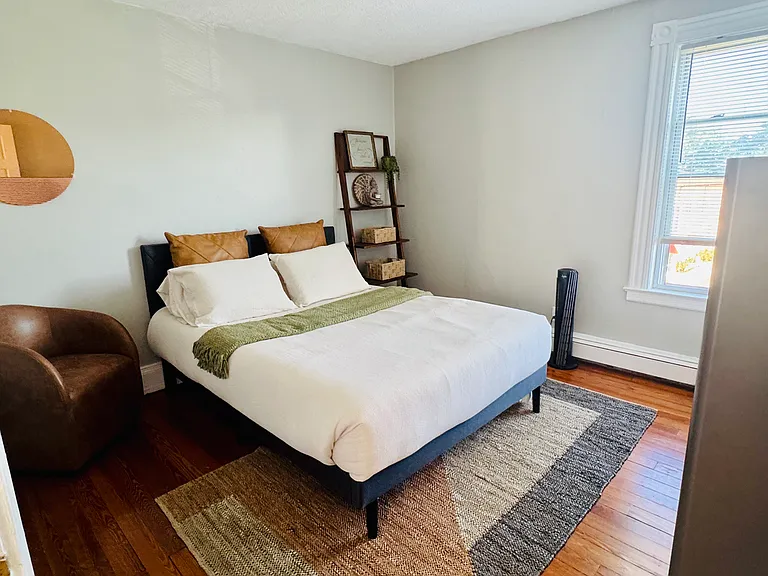 28-30 Madison Ave #3 — Photo 8