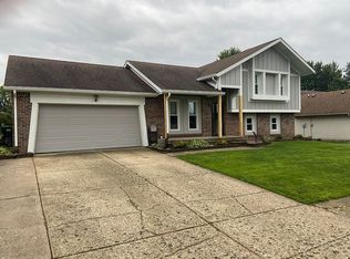 41 Rypma Row, New Whiteland, IN 46184