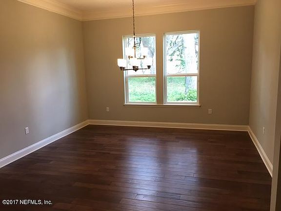 5th image of 2766 Chapman Oak Dr