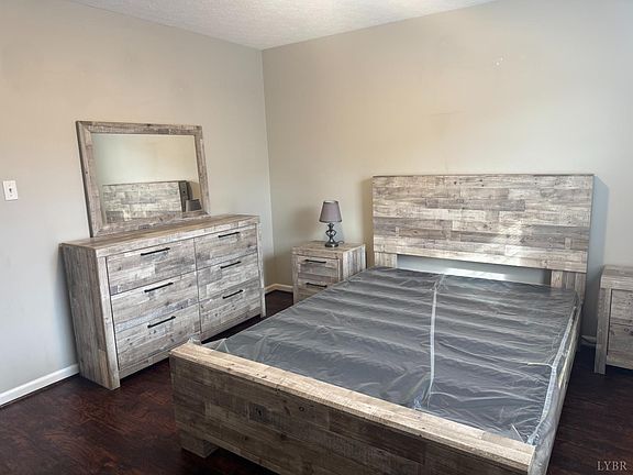 5th image of 3501 Fort Ave APT 5