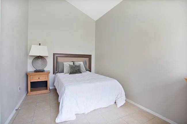 111 Blue Indigo Ct — Photo 16