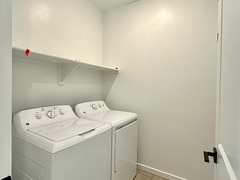 15598 W Hackamore Dr — Photo 25