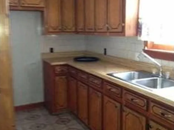 267 Massachusetts Ave, Providence, RI 02905