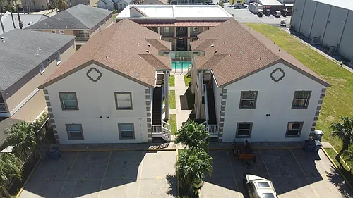107 E Bahama St #7 Photo 1 107 E Bahama St #7 Photo 1