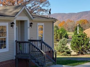 272 Rothwood Rd, Monroe, VA 24574