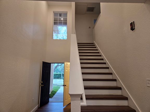 4th image of 6232 Clifton Palms Dr