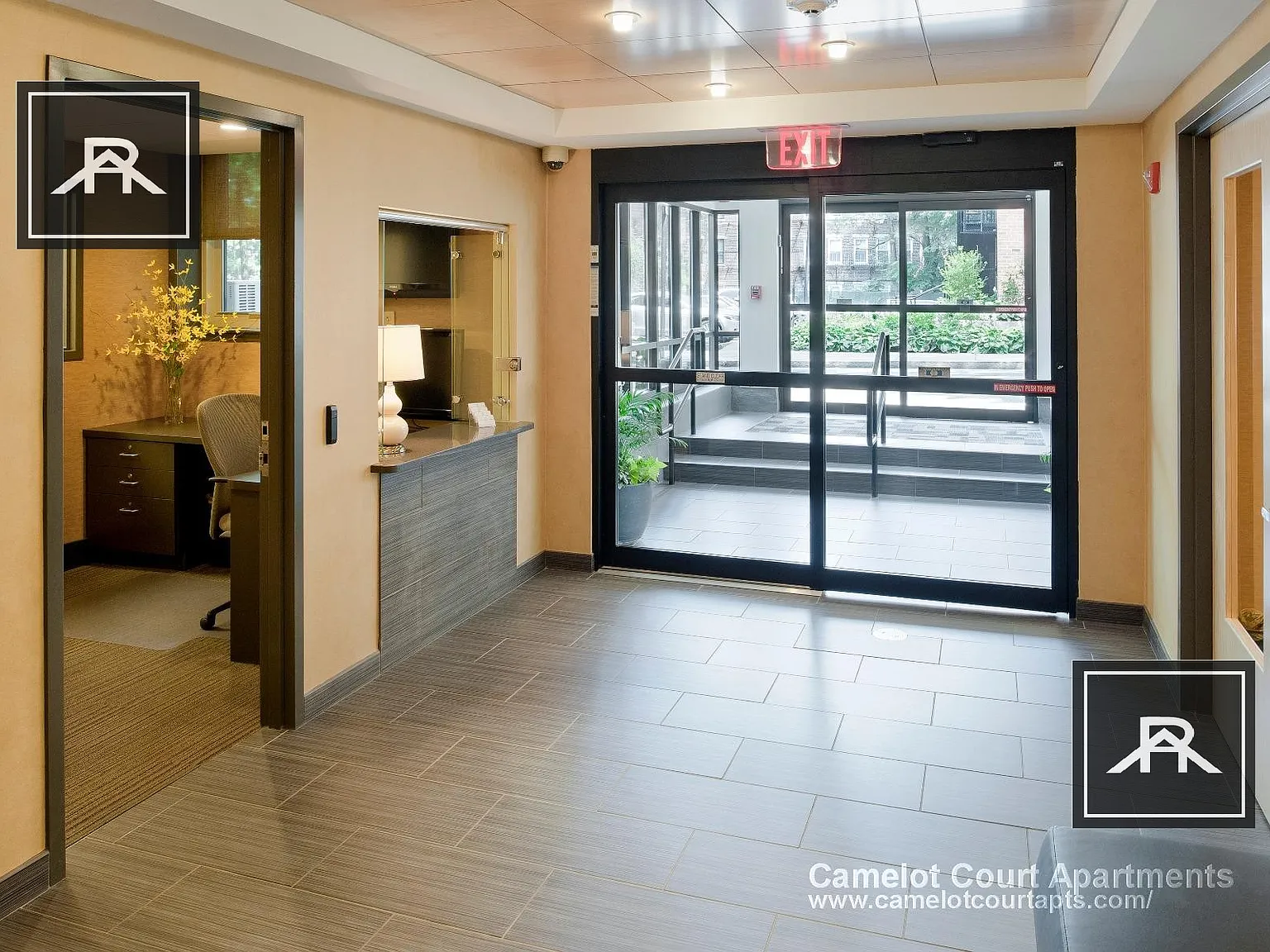 2 bed, 1.0 bath, 720 sqft, $3,561 — Photo 1