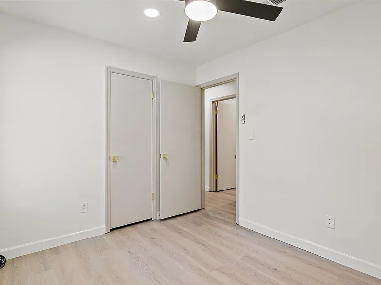 8477 Titus Ln — Photo 17