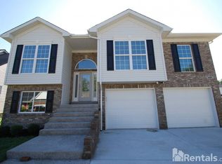 6405 Labor Ln, Louisville, KY 40291