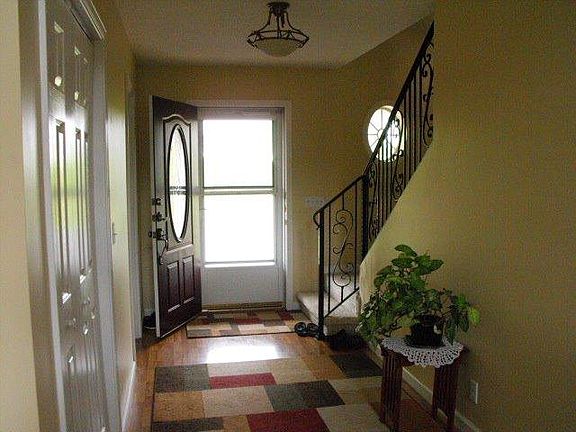 4th image of 213 Longhorn St