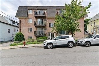1st image of 22 Irving St APT 14