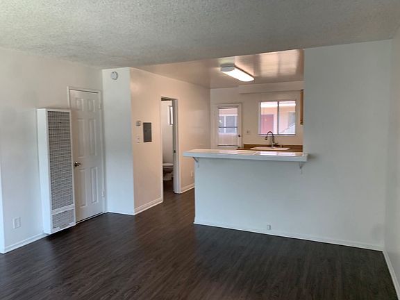 2nd image of 4111 Rosecrans Ave #1