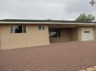 1123 Burke Dr, Gallup, NM 87301