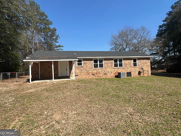 3rd image of 1342 N Jefferson St