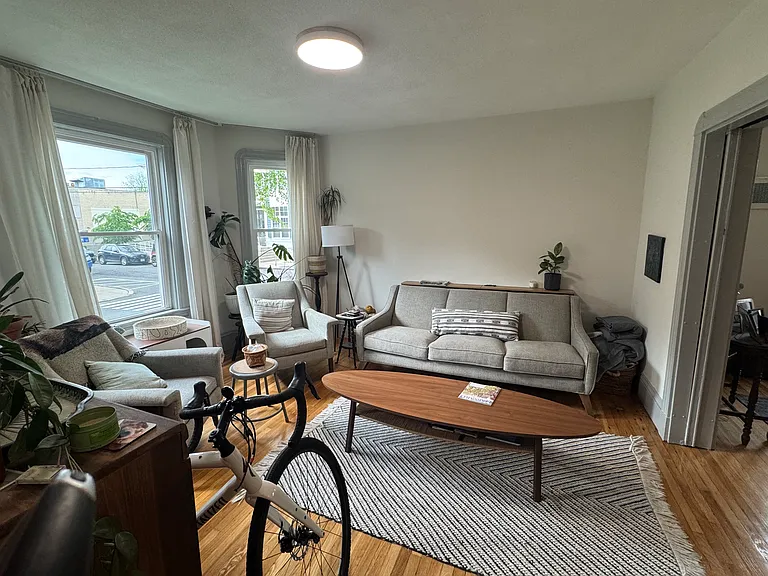 21 Windom St #1 — Photo 2