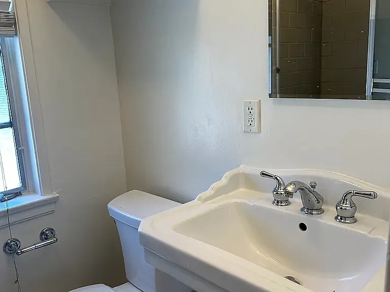 1320 N Citrus Ave #1 — Photo 10