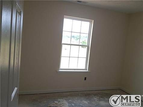 1st image of 2661 Delong St