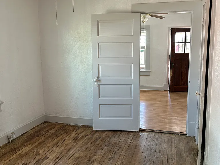 2805 Louisville Ave — Photo 10
