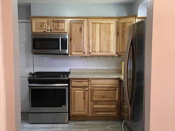 Matching tile floor to bath